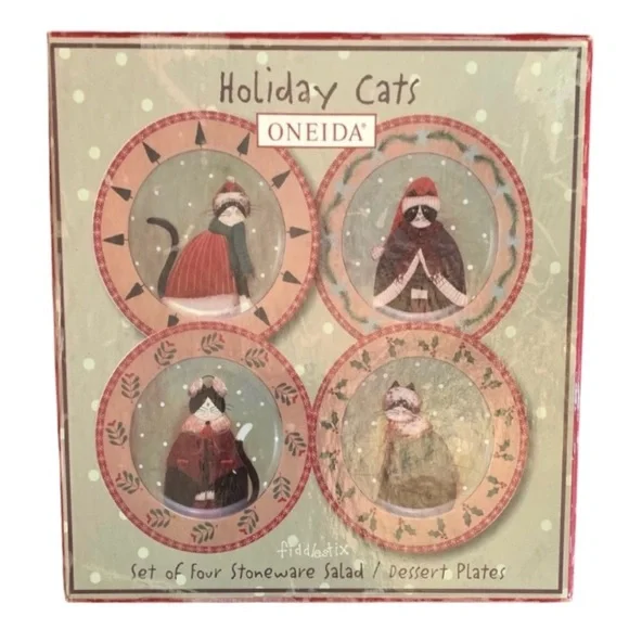 Oneida / Holiday Cats / Mix of 4 Stoneware Salad/ Dessert Plates in box - Picture 2 of 14